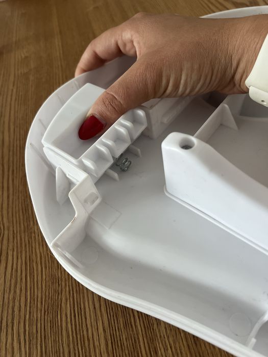 Kezeselko do karmienia kinderkraft tixi