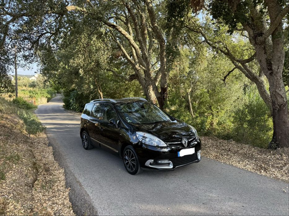 Renault Grand Scénic 1.5 dCi Bose Edition (7 Lugares)