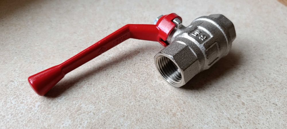 Zawór kulowy DN15   gwint w/w 1/2"