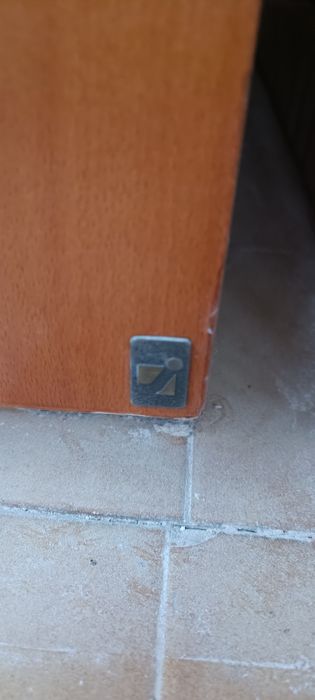 Moveis sala - Garrafeira em madeira