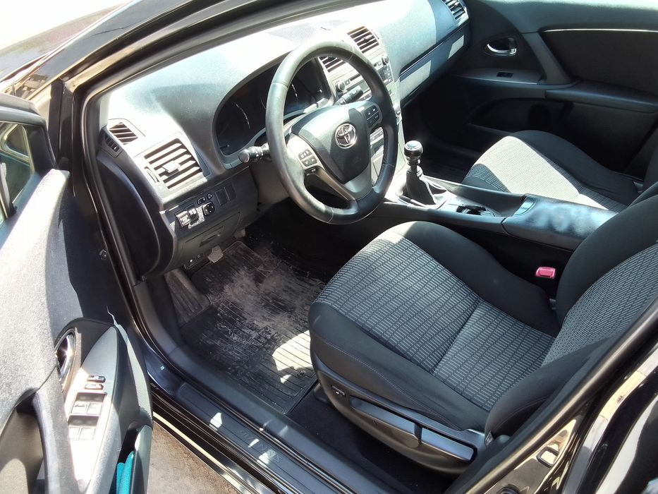 Тойота  Авенсис Toyota avensis