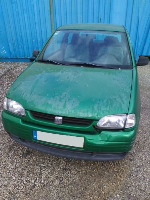 SEAT Arosa 1.0i de 98 para peças