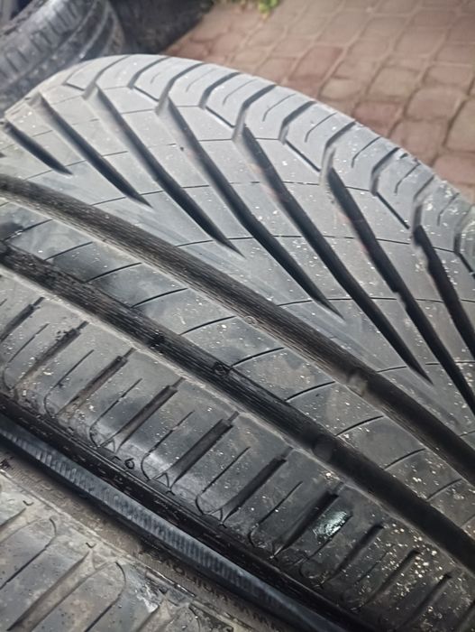 Opony letnie 235/35/19