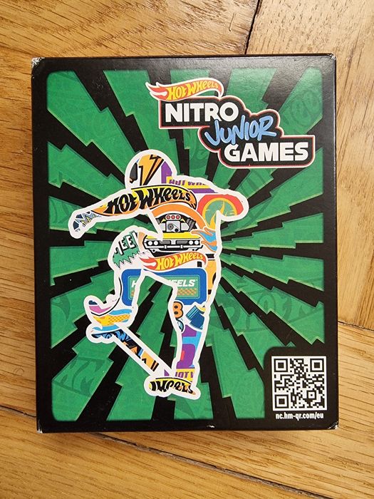 Машинка та скейти Hot Wheels з Макдональдс