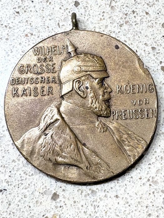 Antiga medalha comemorativa Imperador Guilherme I em bronze de 1897