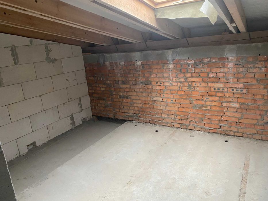 ТЕРМІНОВО!!!  Продається 3-х кімнатна ДВОХРІВНЕВА квартира!