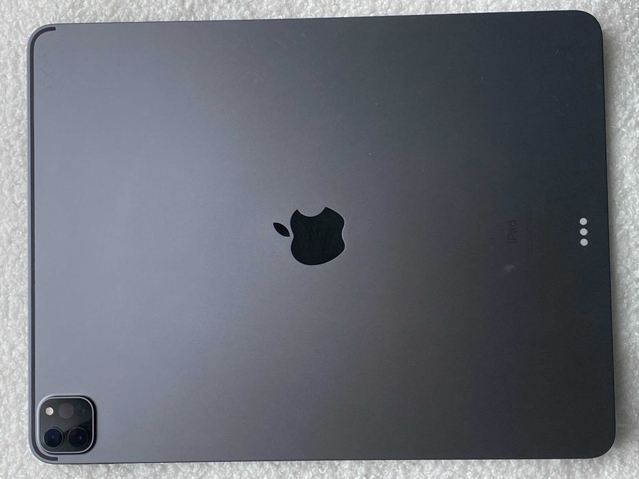 iPad Pro 12.9 2020 4ª Geração – 128GB | 6GB RAM – Cinzento Sideral