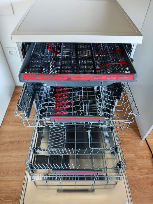 Máquina de Lavar Loiça AEG FFB74917ZM Inox (Série 7000)
