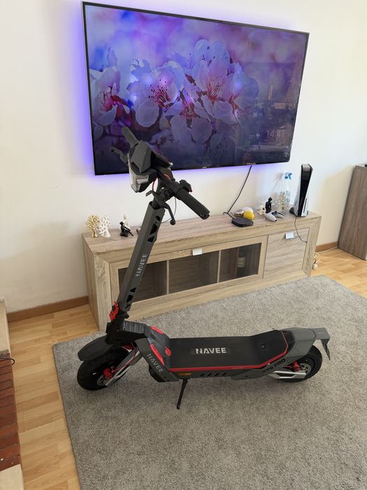 TROTINETE ELÉTRICA 85KM AUTO COMO NOVA