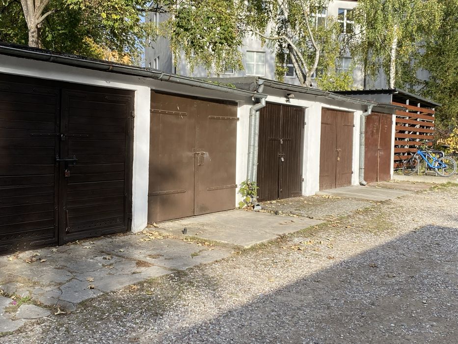 Garaż Olsztyn Puszkina/Żeromskiego - Widok 2