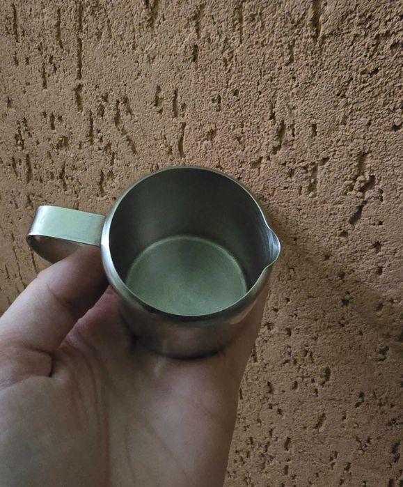 Kubeczek do espresso, stan nierdzewna