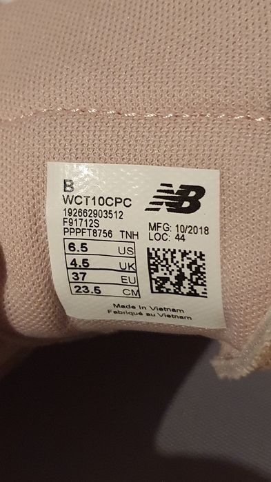 Sneakersy damskie sportowe New Balance rozmiar 37 / wkładka 23.5 cm