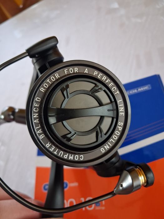 Nowy kołowrotek Colmic Exid 4000 feeder method