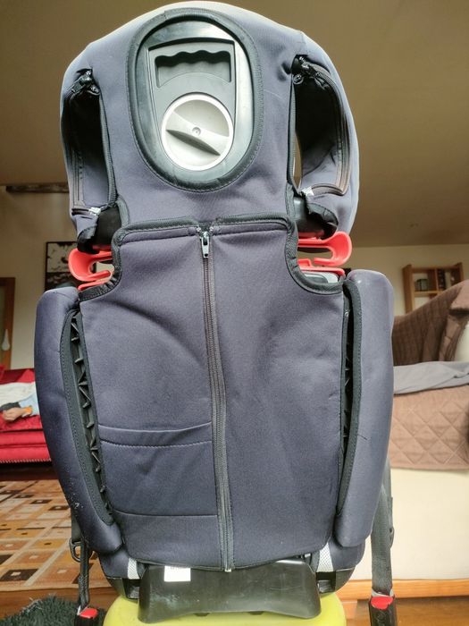Cadeira da  Chicco de criança para carro