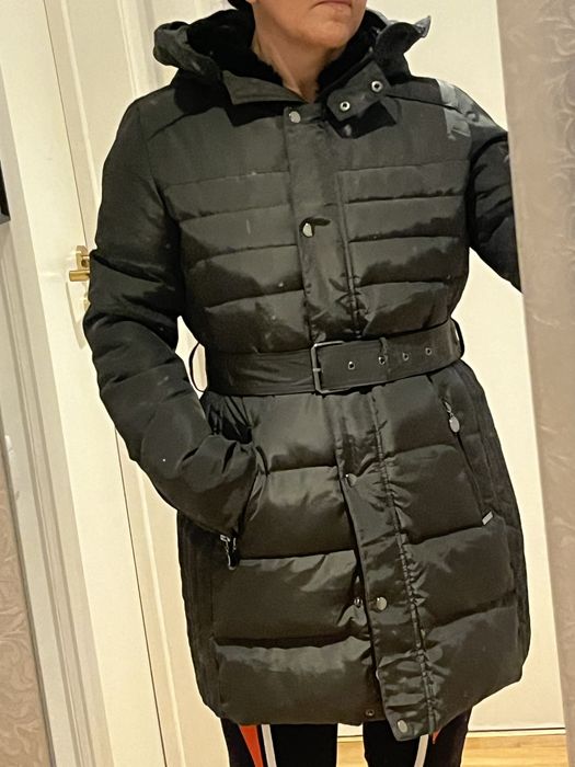 Casaco de penas cinza escuro com capuz Pepe Jeans