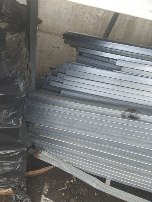 Vendo ferro galvanizado tudo junto