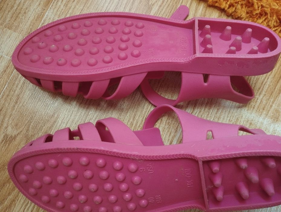 Крокси жіночі, босоніжки, 40 розмір