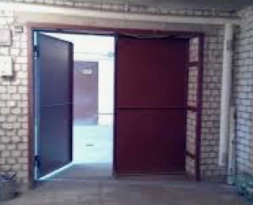 Сдам гараж в частном доме с участком