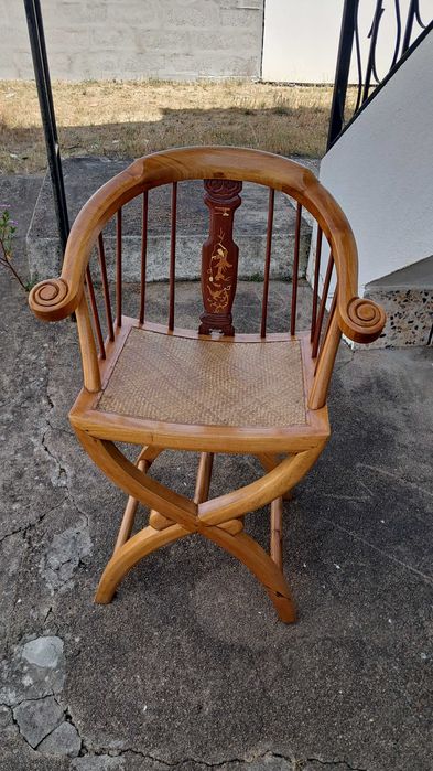 Cadeira de braços Chinesa, estilo Ming