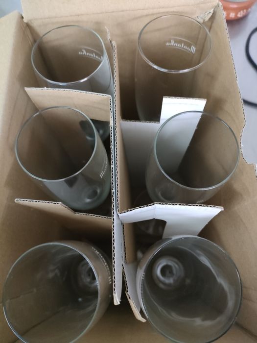 Vários artigos de cozinha437928715983923202