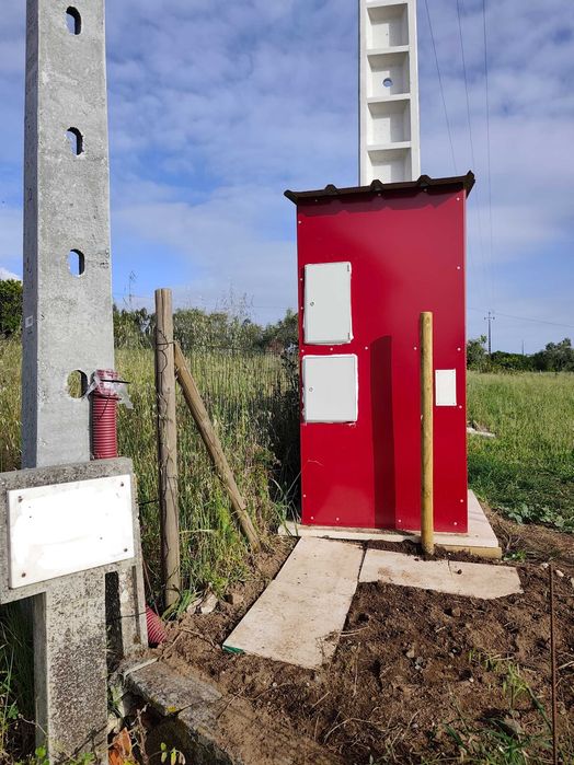 Cabide elétrica de obra