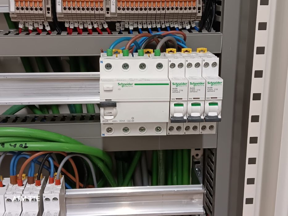 Eletricista de Confiança – Trusted Electrician - Algarve
