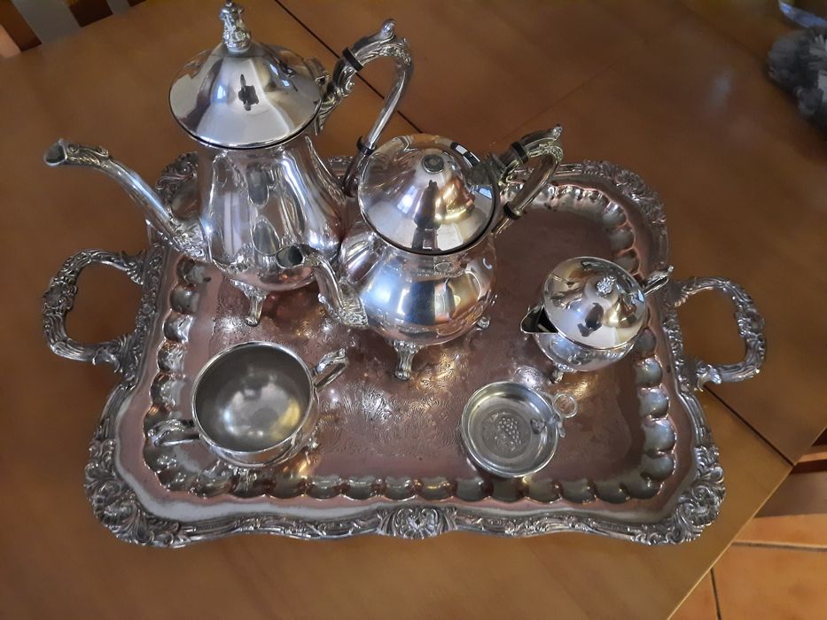 Conjunto serviço de chá antigo