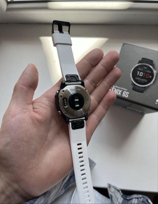 годинник Garmin 6s ( не pro solar )