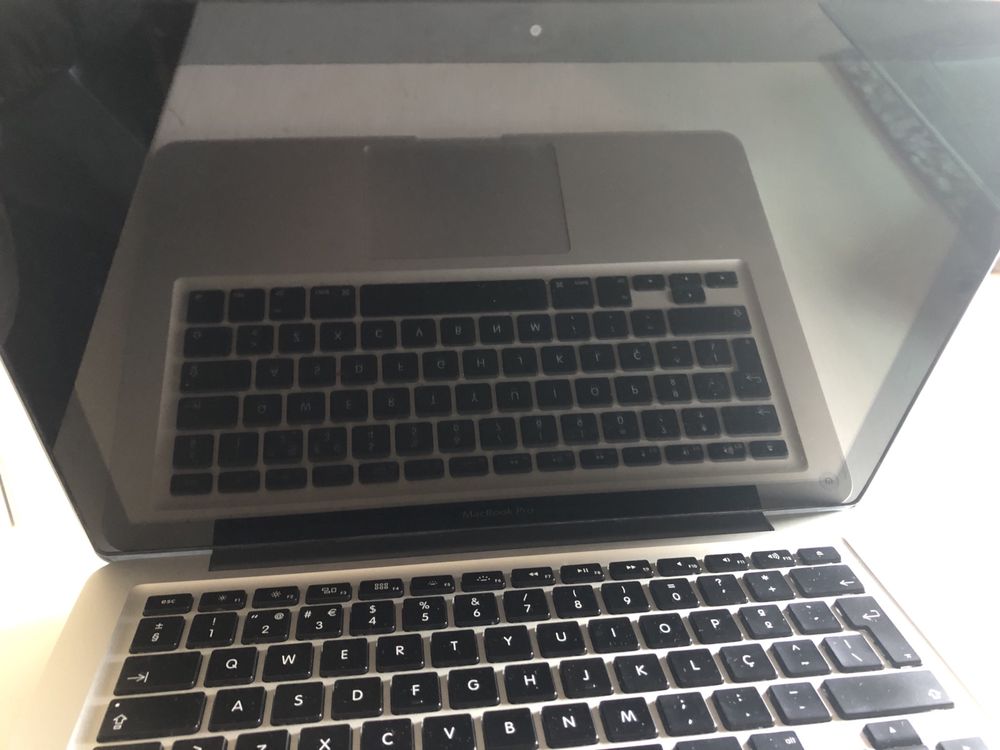 MacBook Pro 13”, modelo A1278 c/ avaria no ecrã Gafanha da Boa Hora • OLX  Portugal
