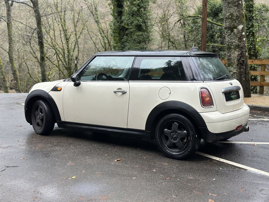 MINI COOPER R56 1.6 D