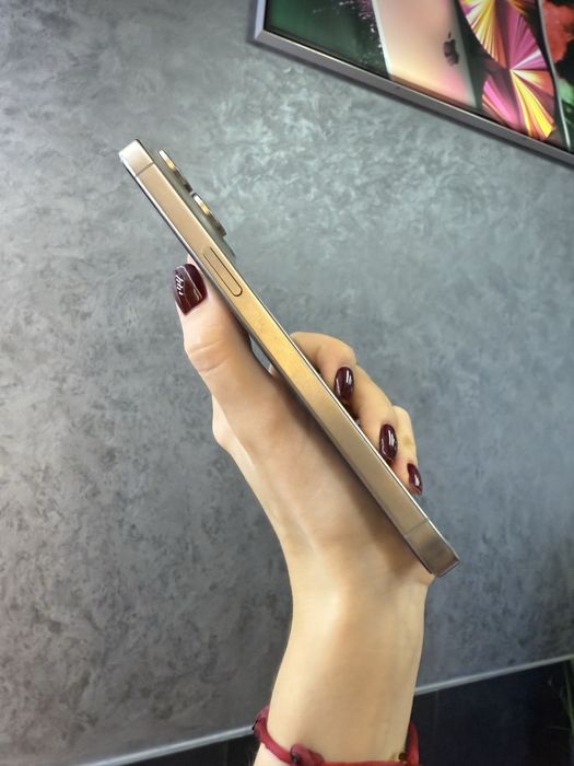 Used IPHONE 15Pro Max 256 Natural Titanium Neverlock Костюшка,5 igrand