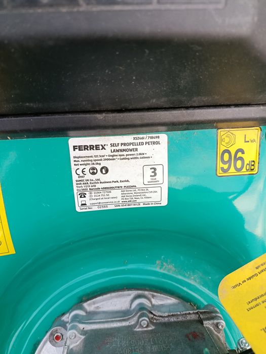 Kosiarka spalinowa z napędem Nowa