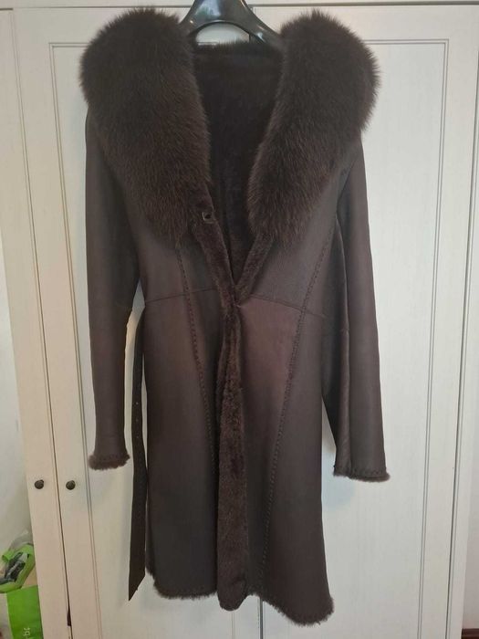 Casaco de pele e pêlo verdadeiro/ True fur coat