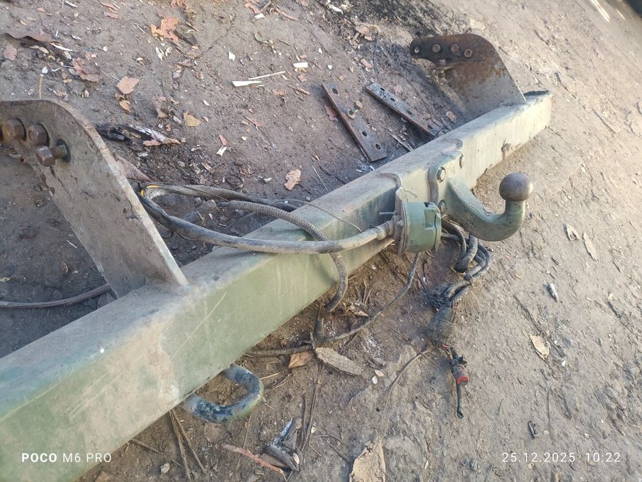 Фаркоп на Мітсубісі Л200