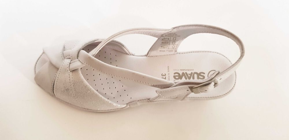 Sandałki damskie Suave skóra, białe, komfort rozmiar 39,40,41