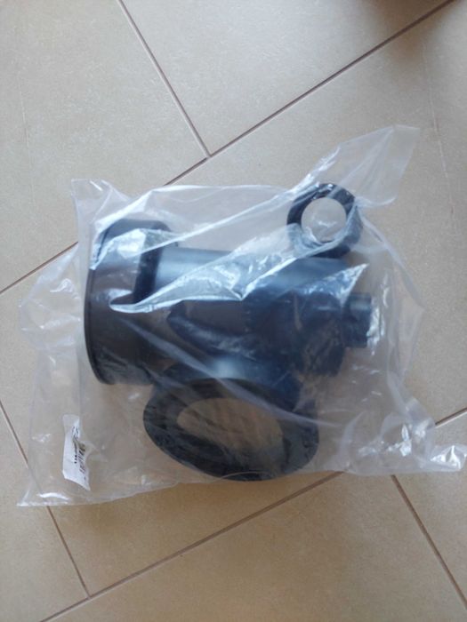 Zestaw przyłączeniowy do  miski  WC