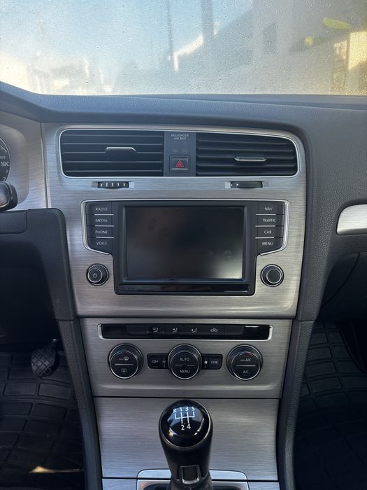 VW Golf VII 1.6 TDI GPS Edition R-Line
