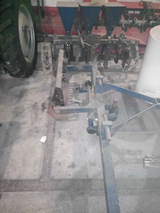 Міні-трактор T240PK