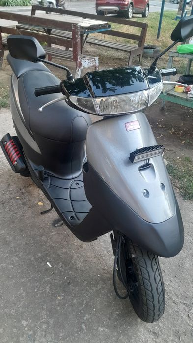 Продам мопед  двухмесный Suzuki Lets  2.(крокодил)2008г.65 кубиков