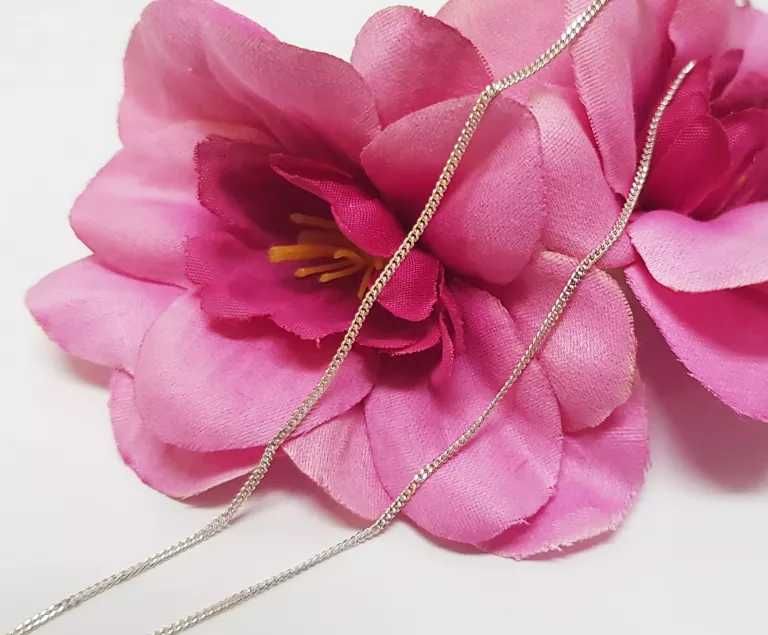 Delikatny srebrny łańcuszek  1,66G P925 DŁ44CM
