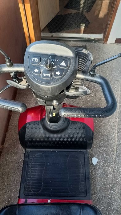 Wózek inwalidzki, skuter elektryczny