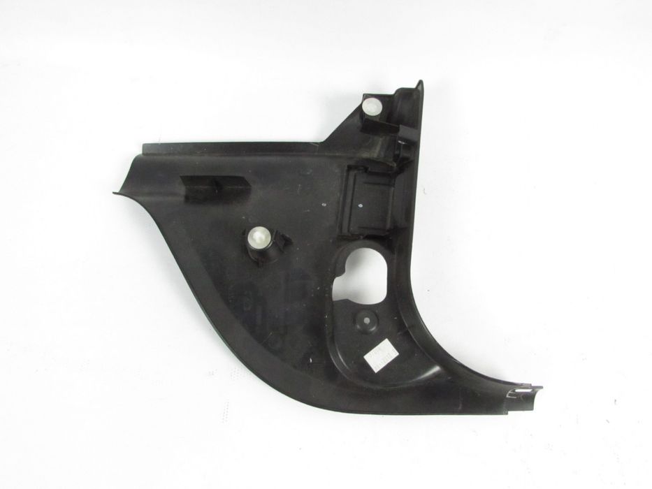 Revestimento Bmw 1 Ref: 51437334119