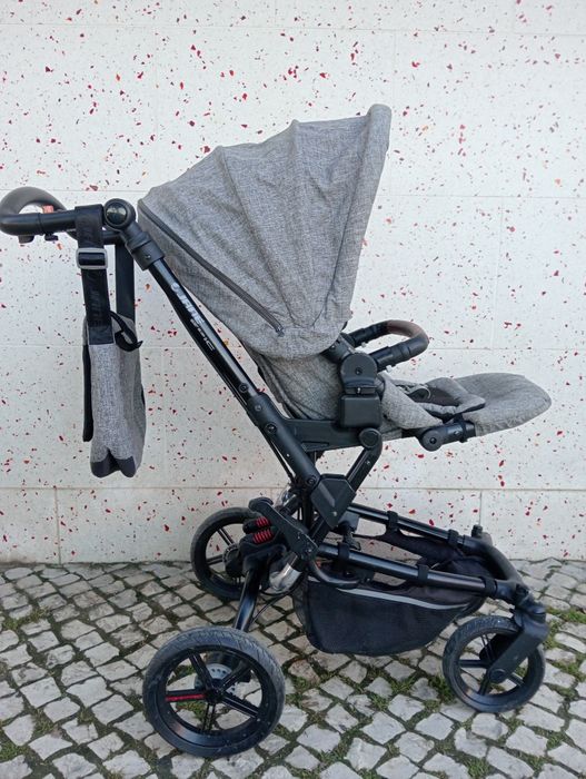 Ovo e carrinho Jané