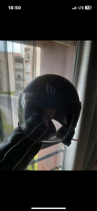 Capacete MT Helmets