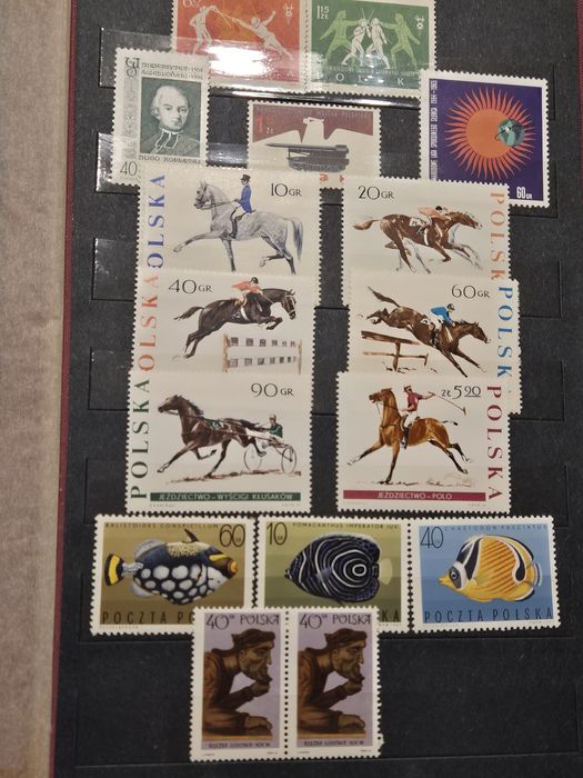 Klaser ze znaczkami PRL