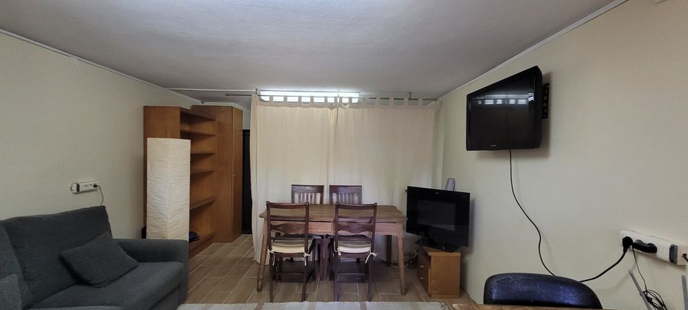 Estudio independente c jardim