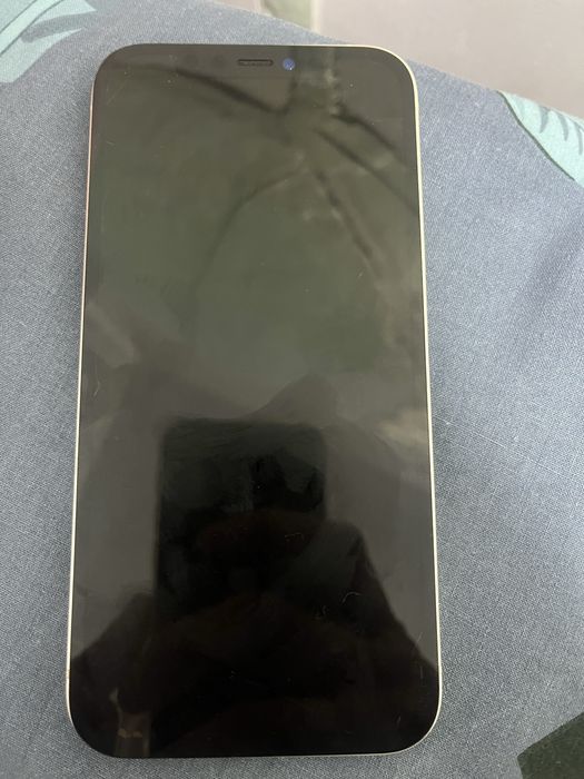 Iphone 12(запчасти либо востоновдение)