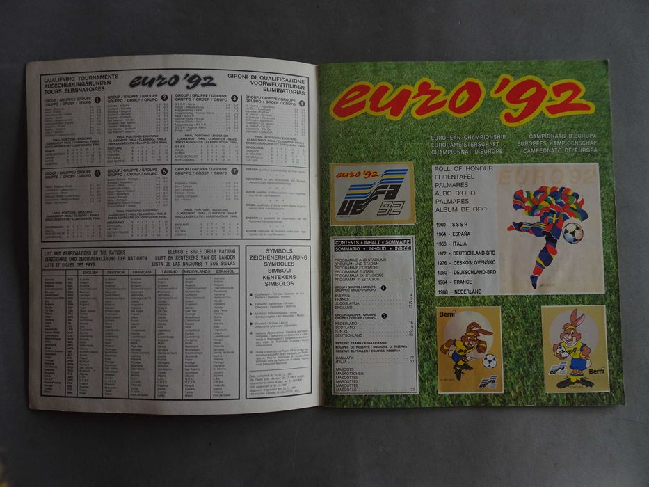 Caderneta de cromos de futebol completa EURO 92 - Panini