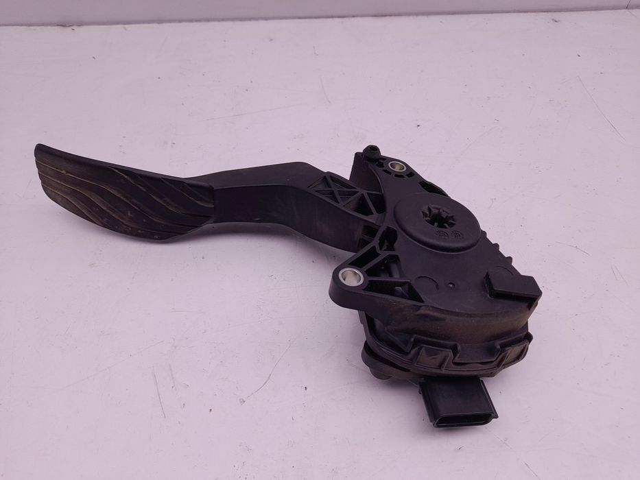 Pedal do acelerador NISSAN Qashqai II (J11)