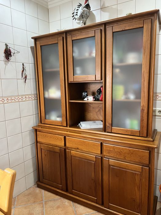 Vendo armário em bom estado de conservação